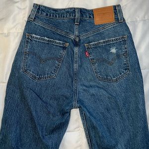70s high flare Levi’s size 25